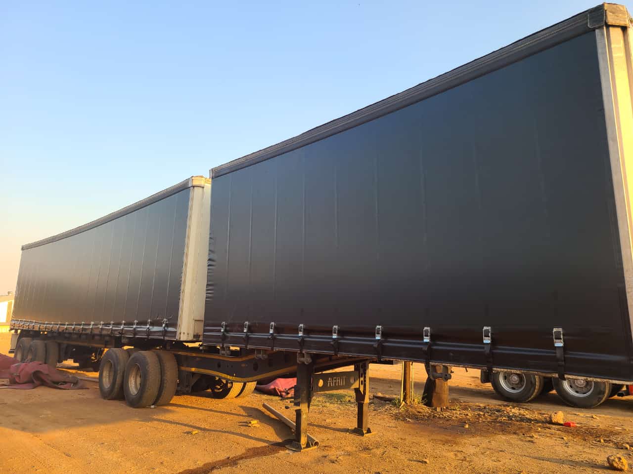 Tipper Cover Example 2